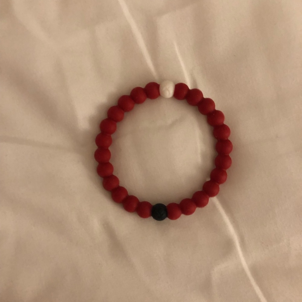 Red Lokai